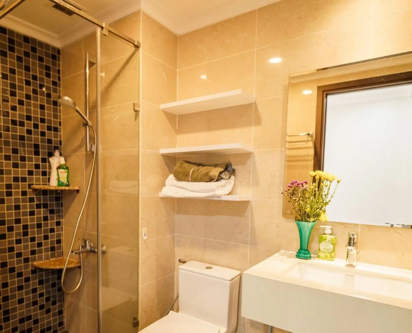 Can Ho Cao Cap The Tresor So 39 Ben Van Don, Phuong 13 Quan 4, Tp Ho Chi Minh Apartment